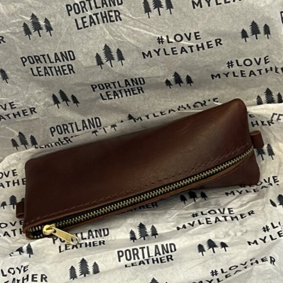 Portland Leather, Cold Brew Tote Bag NWT, with Alpine Bag, Dopp Keychain, Scarf - Picture 9 of 14